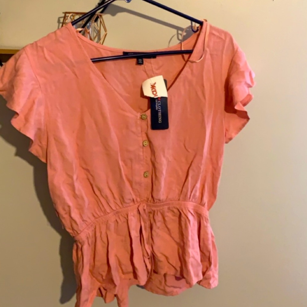 Brand new One Clothing shirt